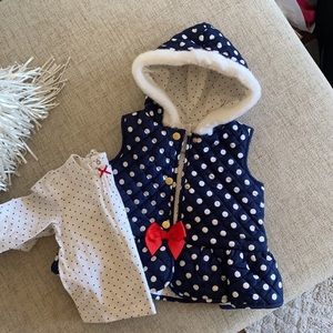 🪞 Cozy quilted dotted vest with hoodie matching set 2T